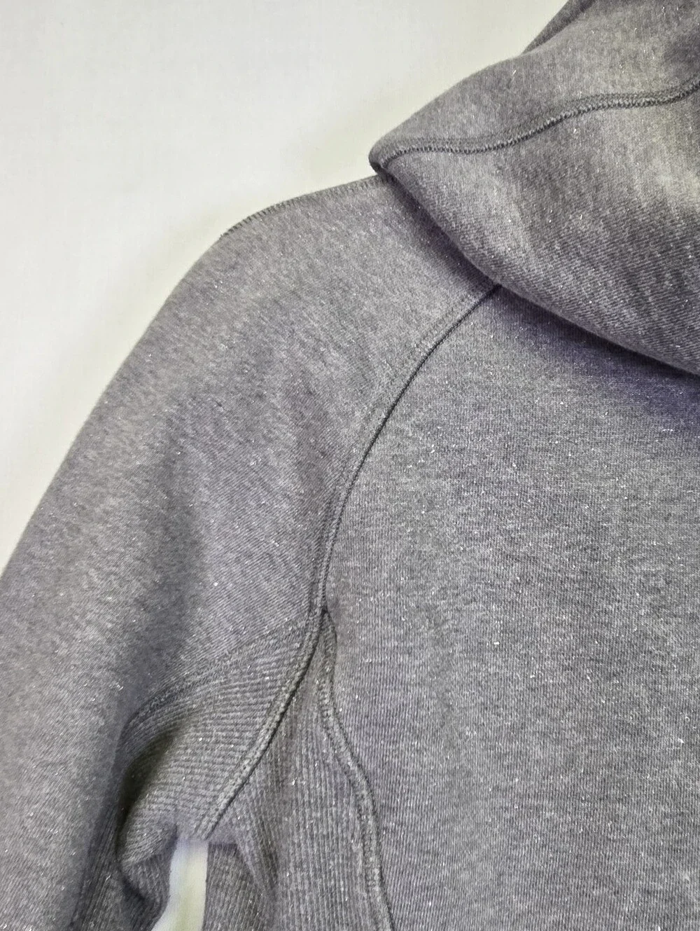 Lululemon Scuba Jacket Full Zip Hoodie Size 8 Grey Sparkle